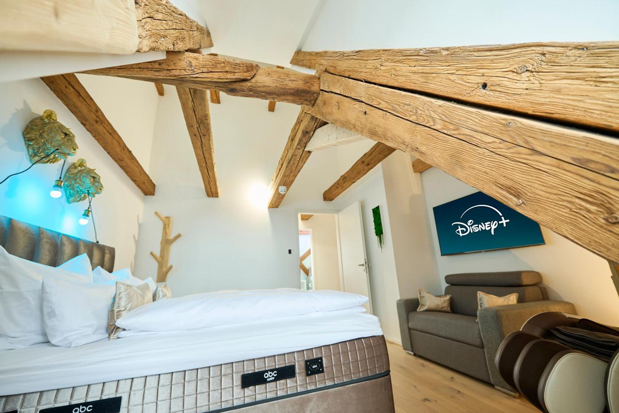 Apartamento Wood World Luxury - Massage - Bergblick - Tranpolin- Parken Markdorf Exterior foto