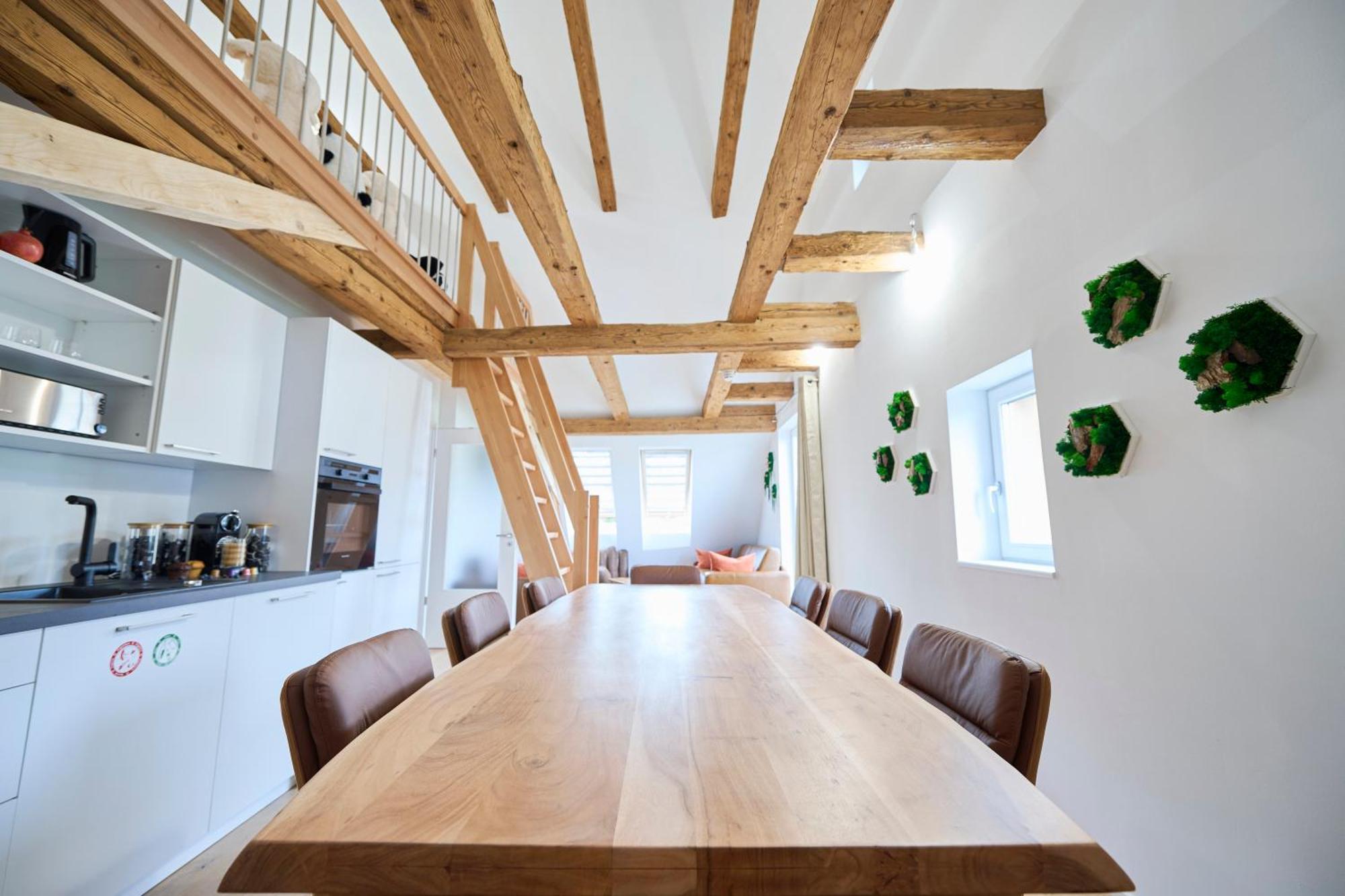 Apartamento Wood World Luxury - Massage - Bergblick - Tranpolin- Parken Markdorf Exterior foto