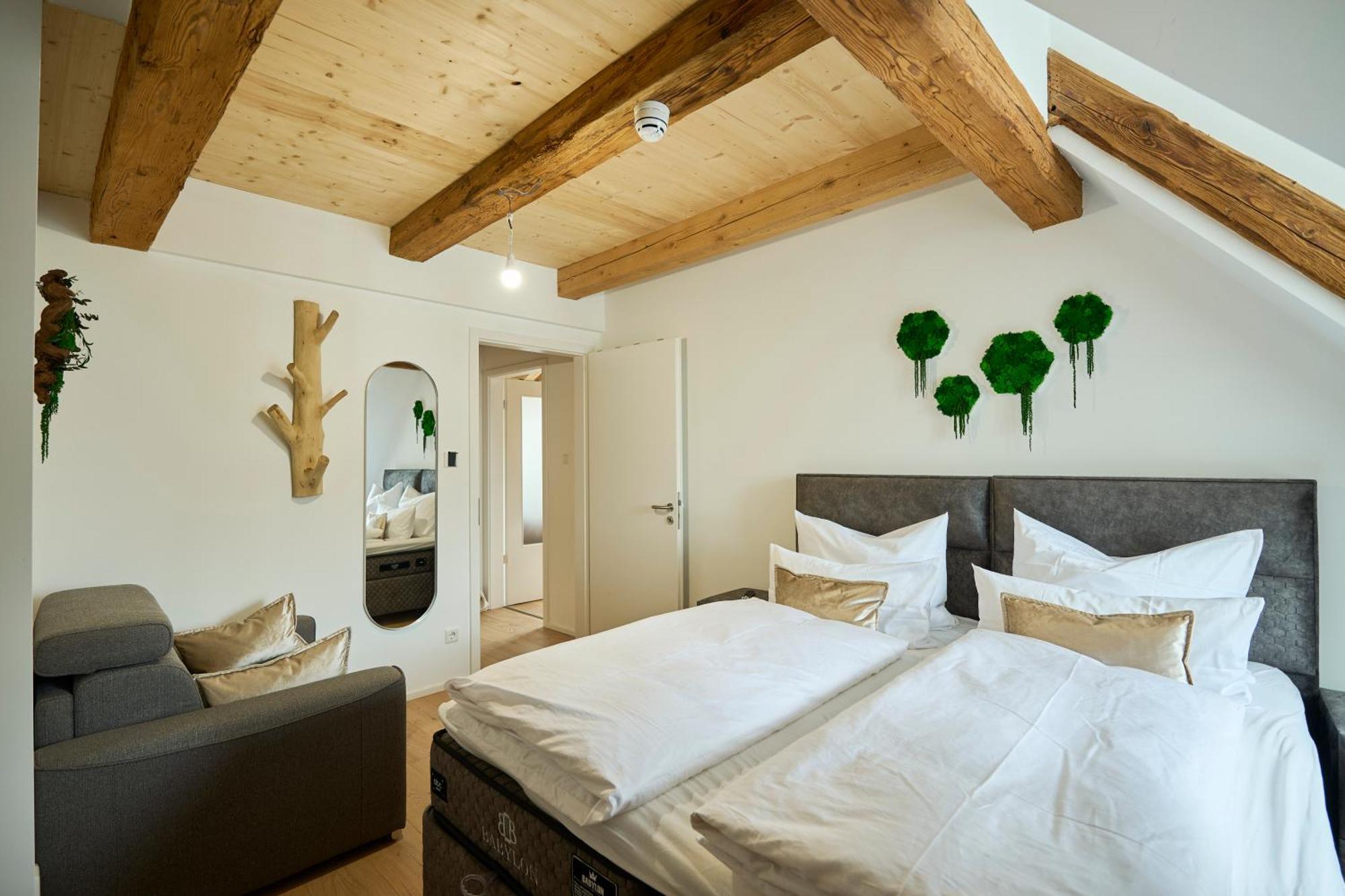 Apartamento Wood World Luxury - Massage - Bergblick - Tranpolin- Parken Markdorf Exterior foto