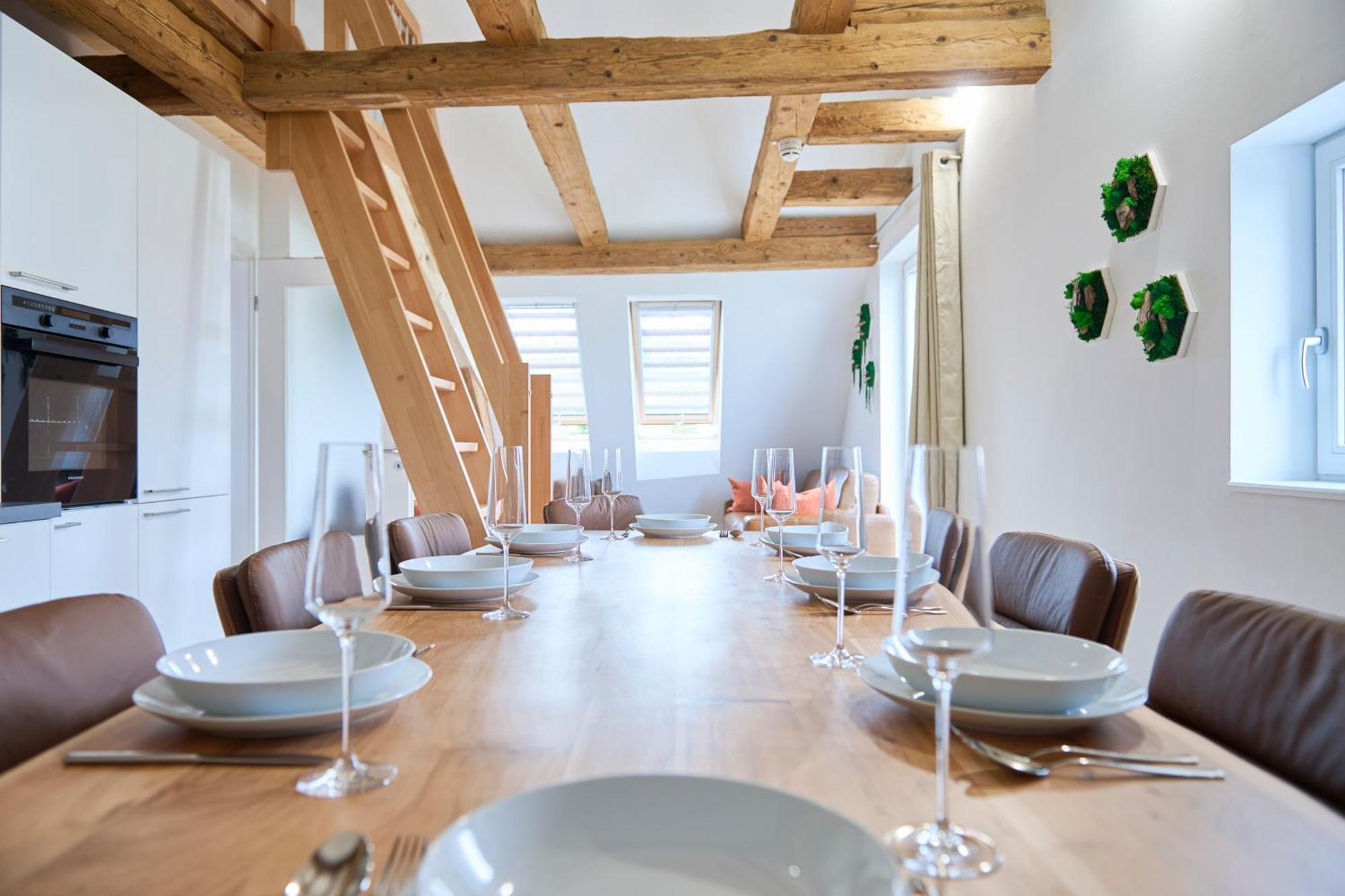 Apartamento Wood World Luxury - Massage - Bergblick - Tranpolin- Parken Markdorf Exterior foto